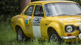 the-market-ford-escort-banner