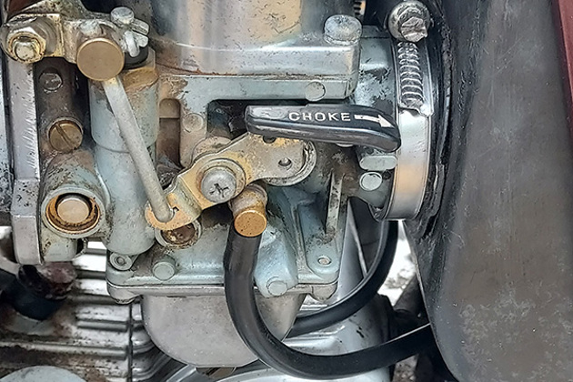 carburetor-for-a-motorbike-engine