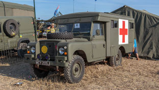land-rover-ambulance-credit-kevin-quick