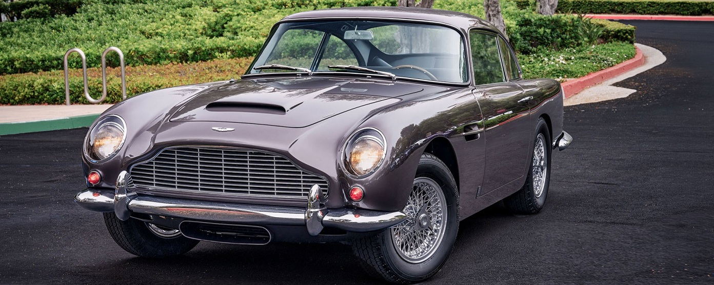 Aston Martin 
