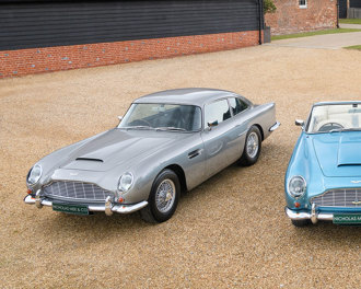 aston-martin-db5-vantage-banner