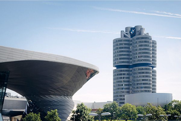 BMW Headquarters Modern Tower block Of Four Cylinders Around A Central Pillar In Munich