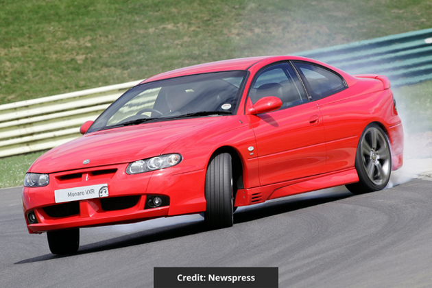 vauxhall-monaro-credit-newspress