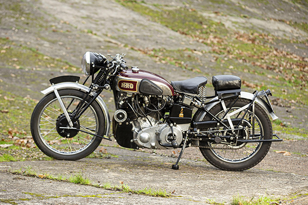 Header 1937 Vincent Rapide Motorbike