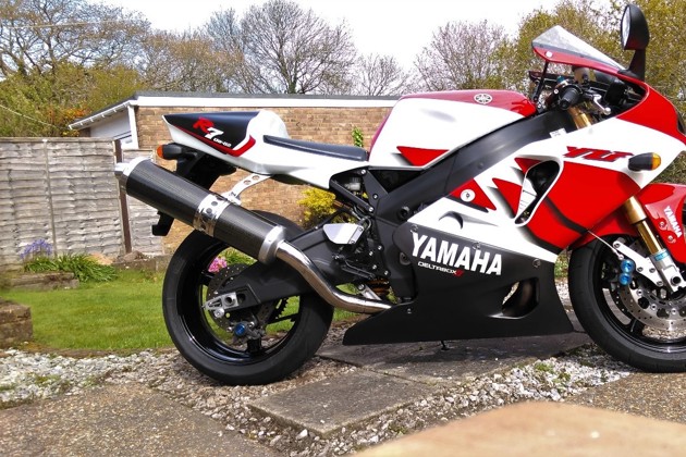 1999%20Yamaha%20YZF%20R7