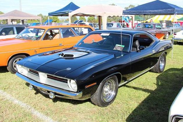 black-1970-plymouth-barracuda